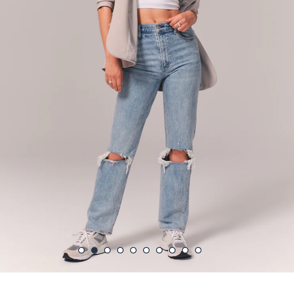 Abercrombie and Fitch Ultra High Rise 90s straight Jeans